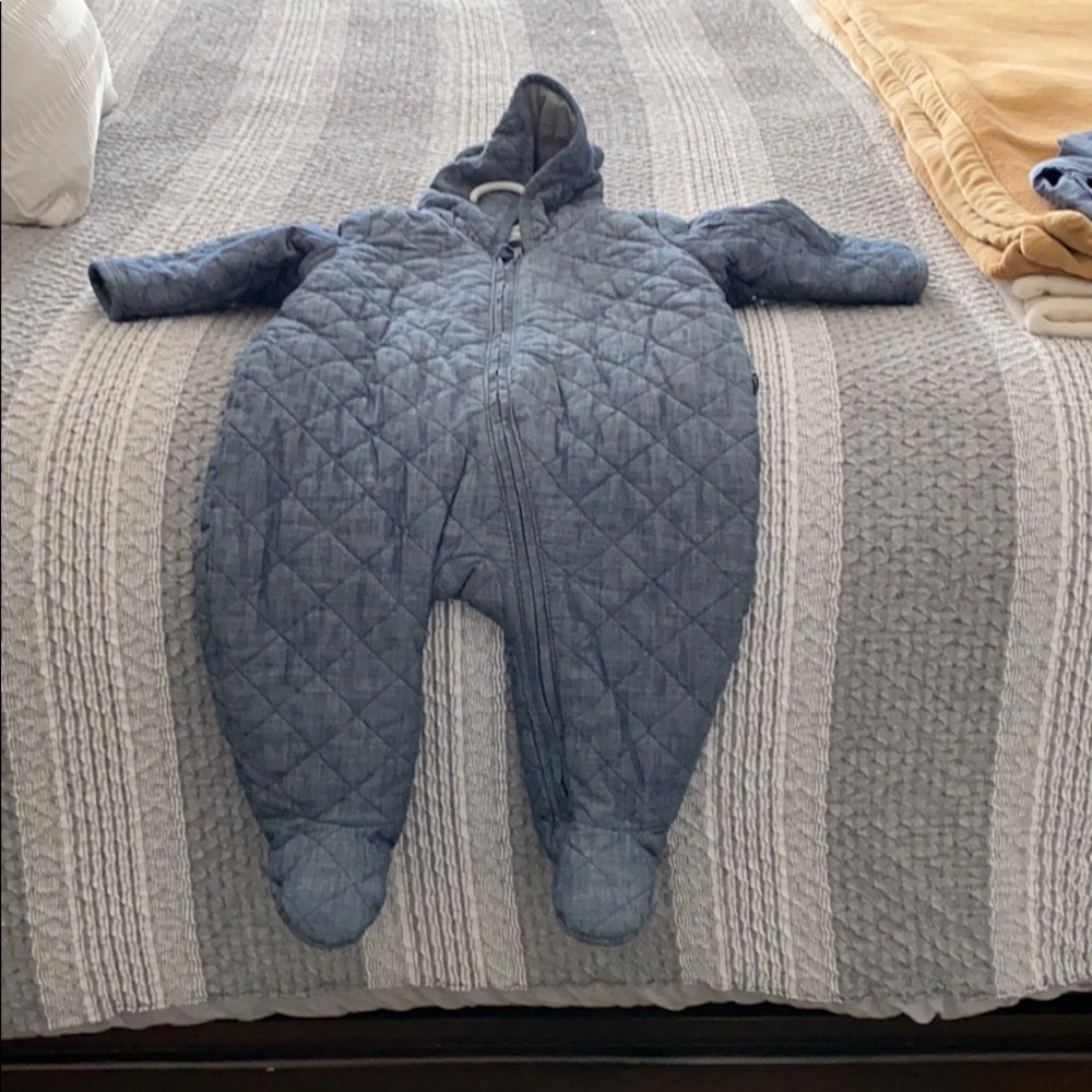 BabyGap onesie jacket size 6-12 month